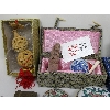 Image 5 : 13 Assorted Asian Collectibles