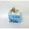 Image 1 : 10 KT Gold .14 Carat Diamond Cluster Ring - Size 7.5
