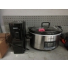 Image 1 : Crockpot & Cuisinart Burr Mill - No External Boxes