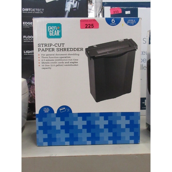 Pen & Gear 6 Sheet Strip-Cut Paper Shredder