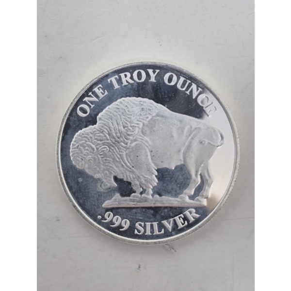 1 Oz .999 Silver Indigenous/Buffalo Art Round 