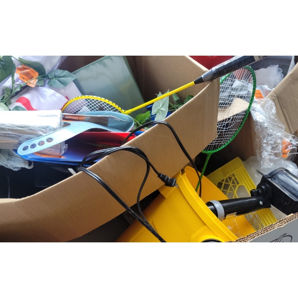 Skid Of Miscellaneous Customer Return Merchandise