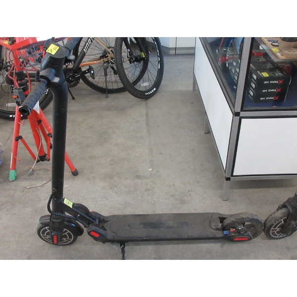 Pro Zip Electric Scooter - No Charger