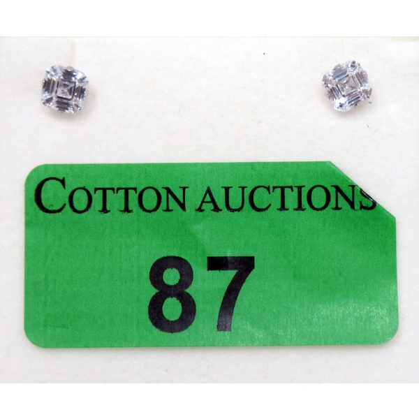 New 14 KT White Gold Cubic Zirconia Earrings 