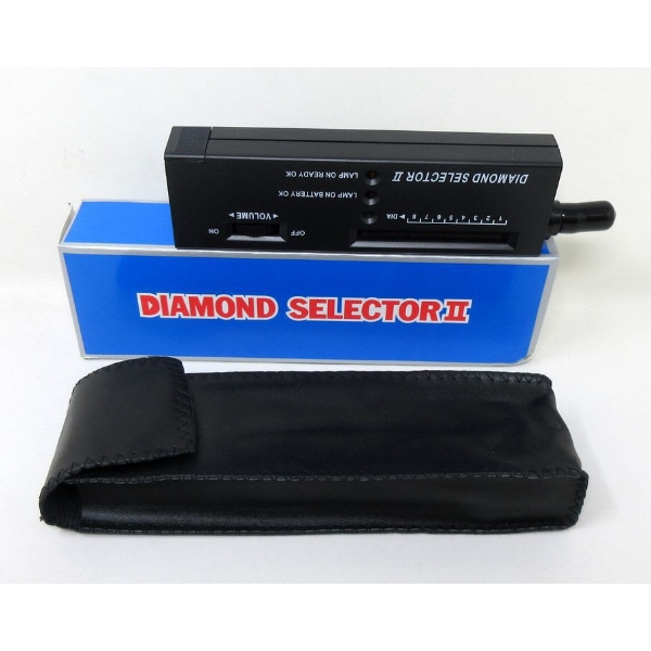 New Diamond & Gemstone Tester with Case in Box