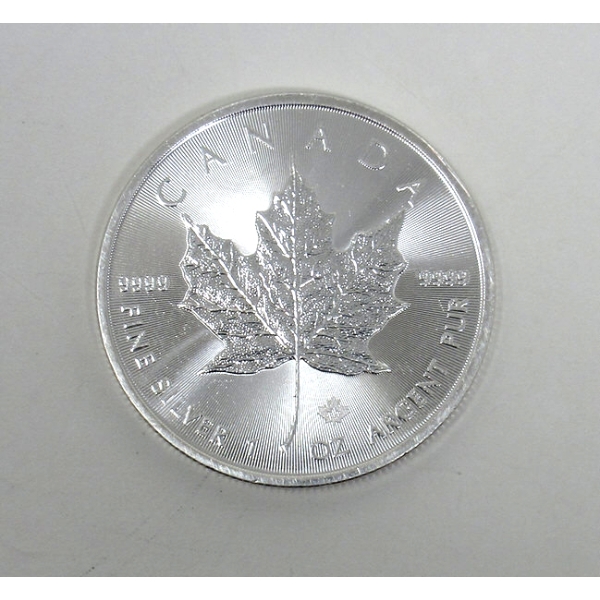 1 Oz .9999 Silver 2023 Maple Leaf Coin 