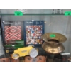 Image 1 : Brass Spittoon, 2 Collectibles Books & 2 Vintage Toys