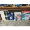 Image 1 : 7 Piece Lot of Lights and Household Goods