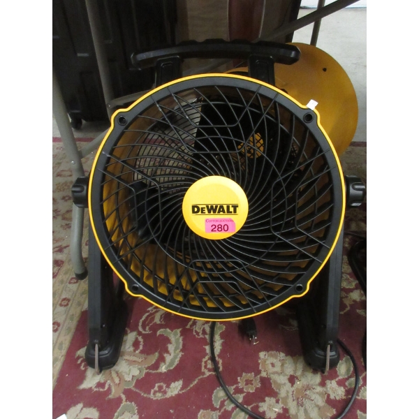 DeWalt 16" Bench Top Fan - No Exterior Box