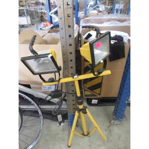 Double Head Work Light on Tripod Stand