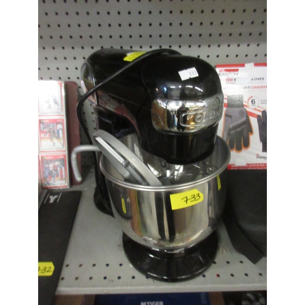 Cuisinart Stand Mixer - No Box