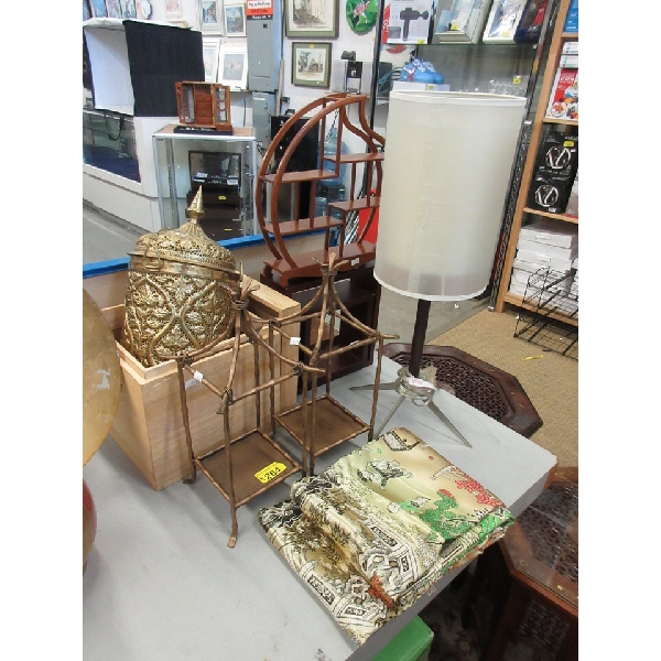 9 Piece Lot of Lamps, Table Cloth and More