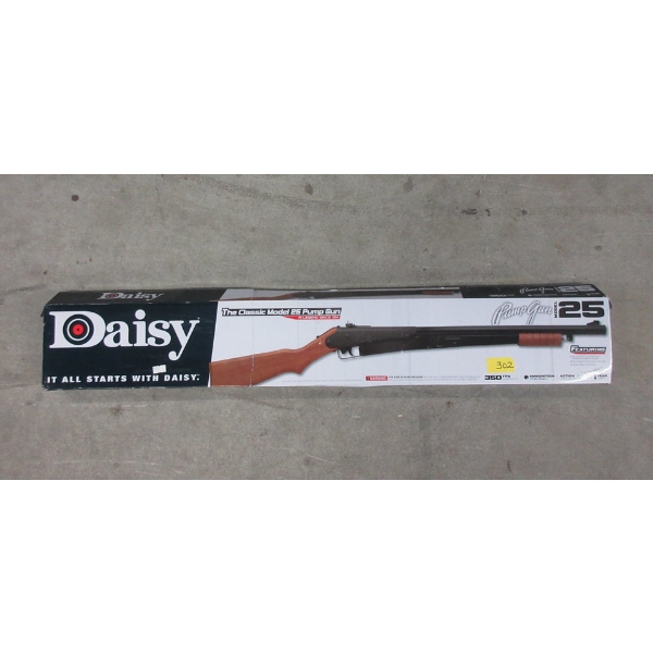 Daisy Classic Model 25 Pump Gun in Box