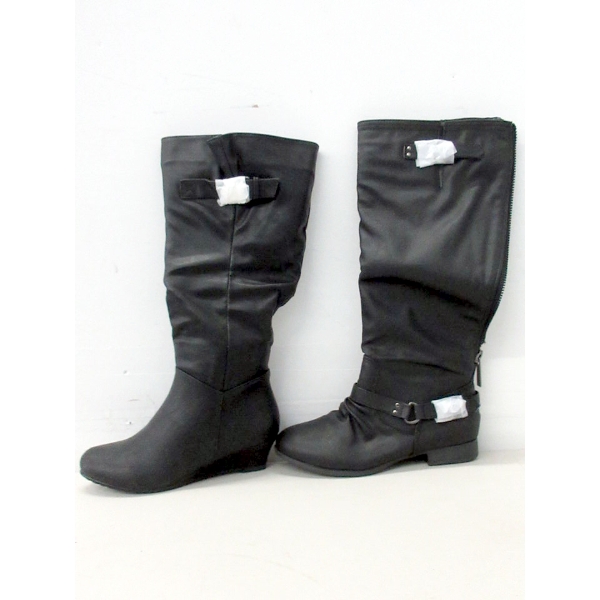 5 New Pairs of  Women's Black Boots in Boxes