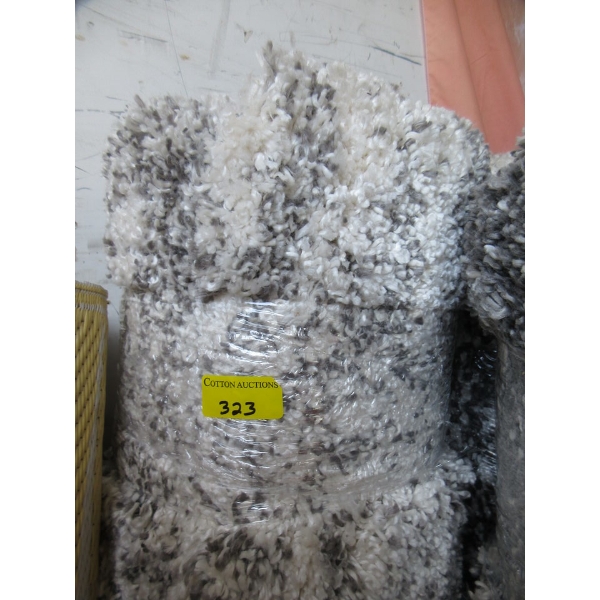 5' x 7' Variegated Gray Shag Area Carpet