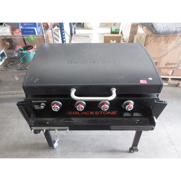Blackstone 4 Burner Gas Griddle / Grill