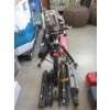 Image 1 : 5 Piece Lot of Assorted Tripods - Preowned - As Is