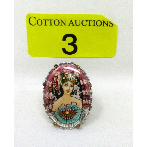 12.8 Gram Estate Hand-Painted Mother of Pearl Ring 