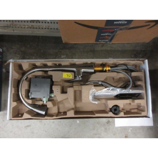 Pull-Down Goose Neck Kitchen Faucet