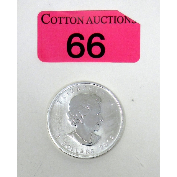 1 Oz .9999 Silver 2012 Maple Leaf Coin 