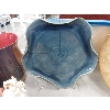 Image 6 : 13 Piece Lot of Vases and Christmas Décor 