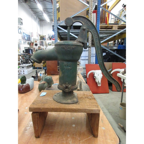 Beatty Bros. Cast Metal Pump - No 2 / P882