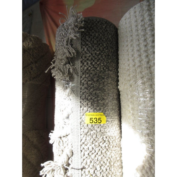 6.5' x 9' Grey Low Pile Area Carpet with Tassel Edge