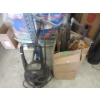 Image 1 : Job Mate Washer and Large Box of Hand Saws