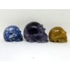 Image 4 : 3 Hand-Carved 3D Gemstone Skulls 