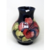 Image 1 : Vintage Large Moorcroft "Hibiscus" Vase - Signed