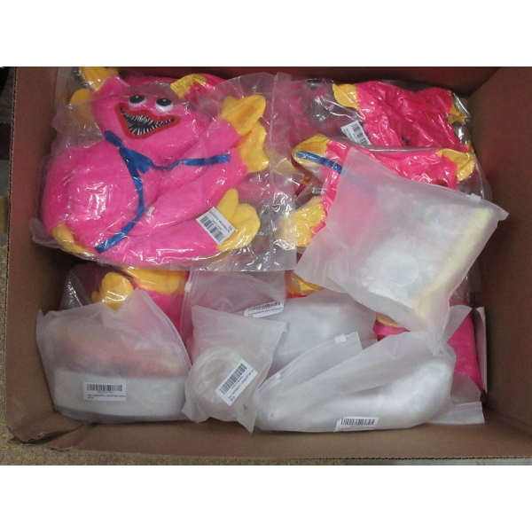 15 New Jewelry Bead Kits & Pink Hand Puppets