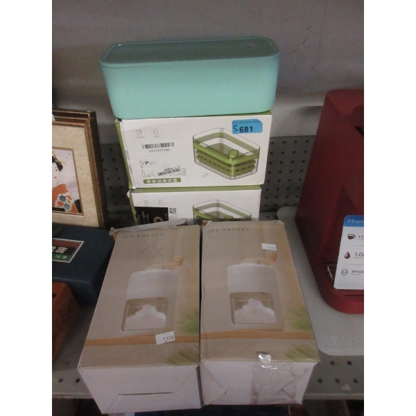 5 Assorted Ice Shavers & Ice Molds
