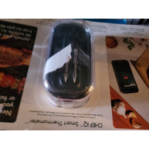 Chef iO Smart Thermometer - Customer Return 