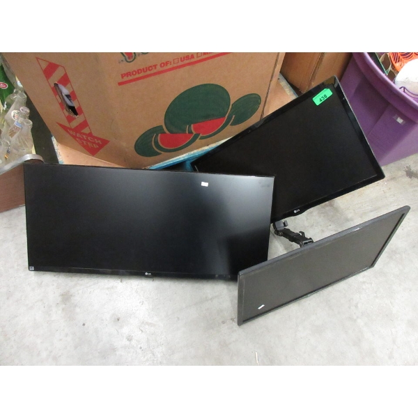 Triple Screen Monitor Stand with 3 Monitors