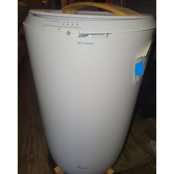 Zadro Towel Warmer - Customer Return