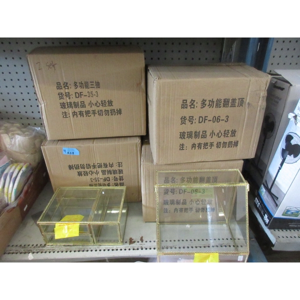 2 Sets of 2 Acrylic Cosmetics Boxes with Gold Edges