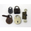 Image 1 : 5 Vintage Padlocks - 1 Has Keys