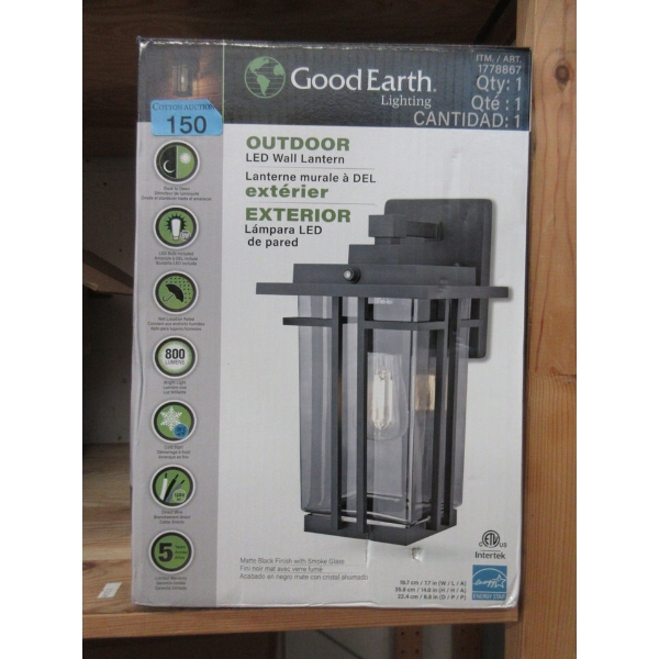 Good Earth Lighting Outdoor LED Wall Lantern