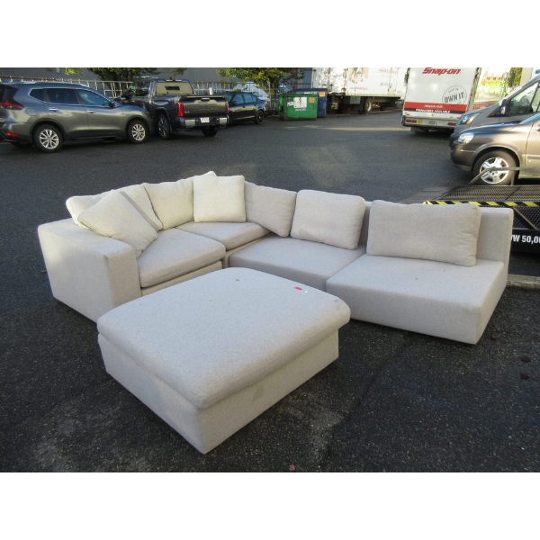 5 Piece Modular Sectional Sofa - Light Grey