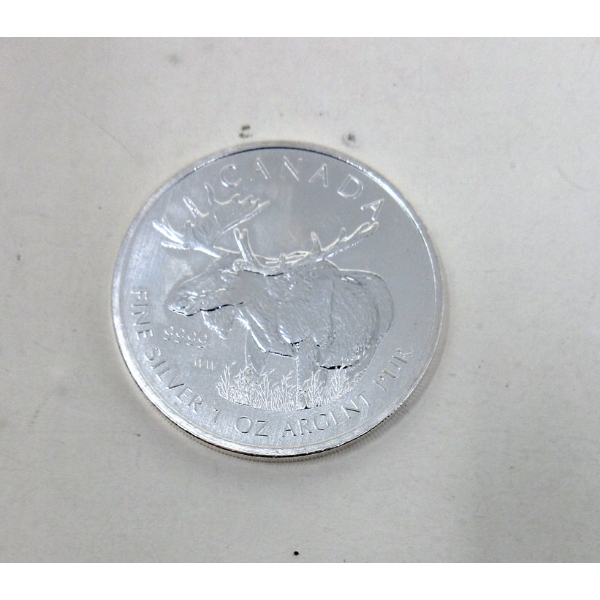 1 Oz .9999 Silver 2012 Moose Coin 