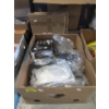 Image 1 : Box of Assorted Vehicle Accessories 