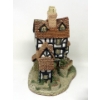 Image 6 : 6 David Winter Cottages and Buildings Collectibles