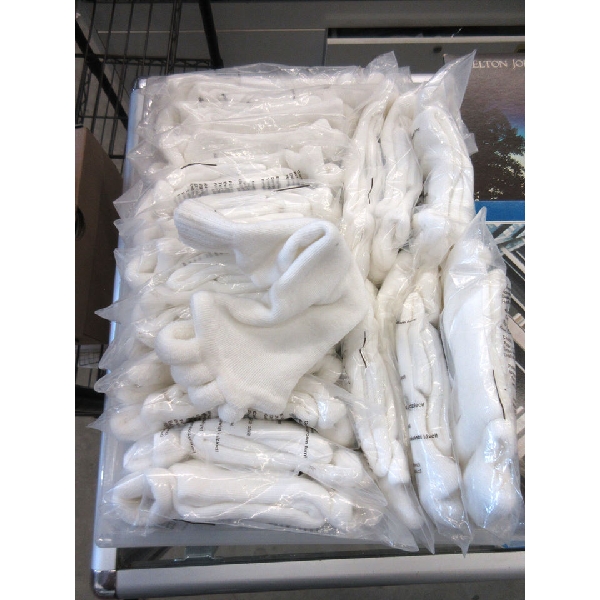 19 New Pairs of White Toe Separator Massage Socks