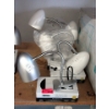 Image 1 : 5 Clip-On LED Lamps - 1 Silver Finish & 4 White
