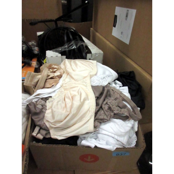 Box of 25+ Assorted New Bras