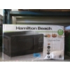Image 1 : Hamilton Beach 700 Watt Microwave Oven