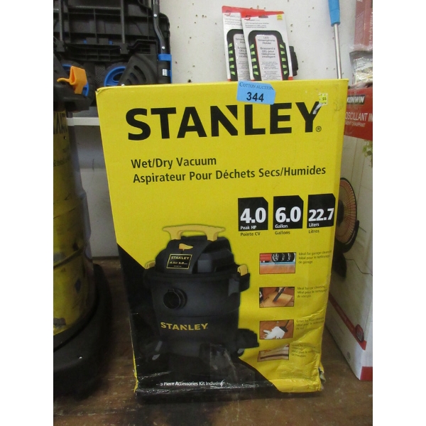 Stanley Wet/Dry Vacuum - 6 Gallon / 22.7 L