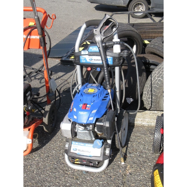 Subaru 3100 PSI Gas Powered Pressure Washer