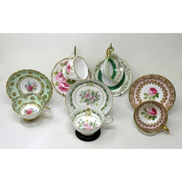 5 Vintage English Bone China Teacups w/Saucers