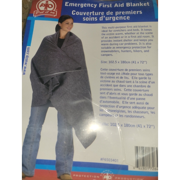 Customer Return Emergency First Aid Blanket 